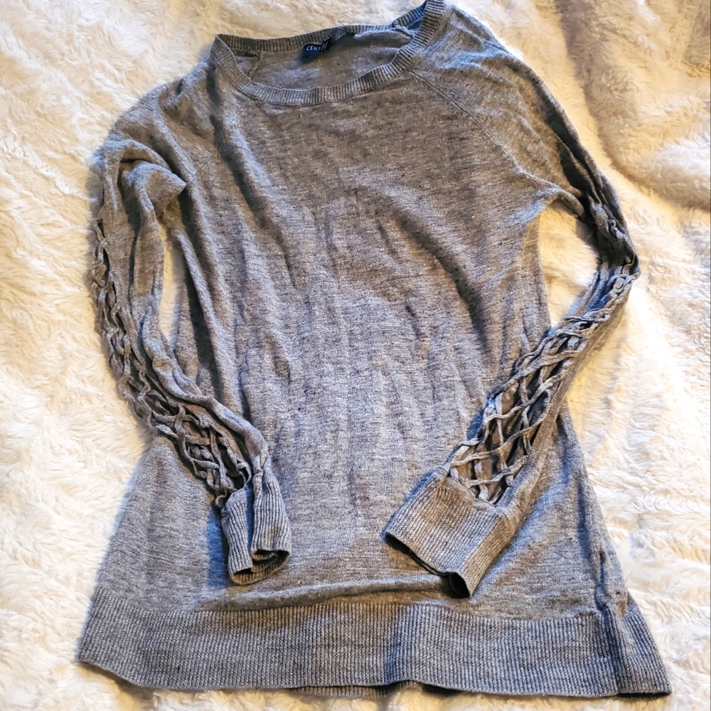Central Park West NY womans Sweater
